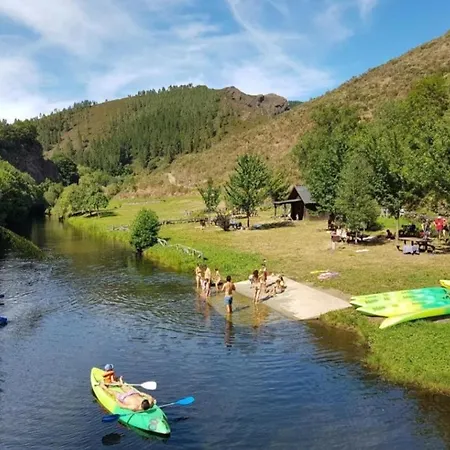 Сasa de vacaciones Casina O Lar